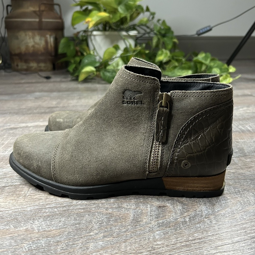 SOREL Major Low Ankle Boot Fossil Brown Green Leather Waterproof Zip Bootie 9.5